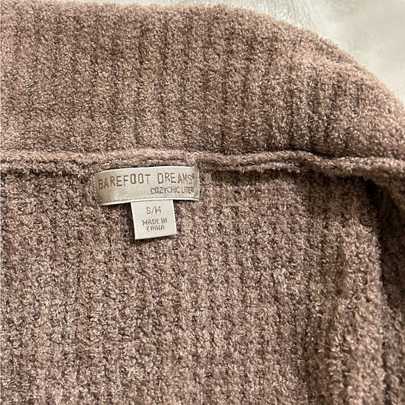 Barefoot Dreams Shawl Cardigan - Picture 13 of 13